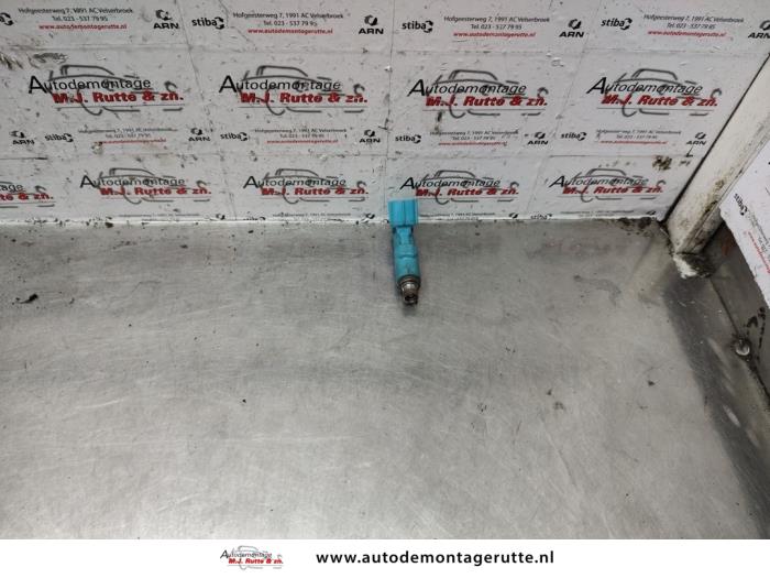 Gebruikte Injector (benzine injectie) Toyota Yaris O139684