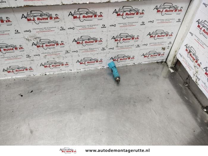 Gebruikte Injector (benzine injectie) Toyota Yaris O139685
