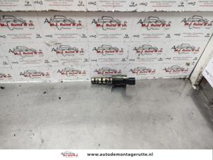 O139686 Gebruikte nokkenas verstelling Toyota Yaris