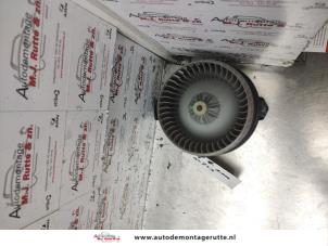 O139756 Gebruikte chaufage ventilatiemotor Suzuki Swift