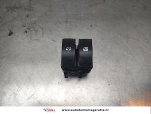 O139810 Gebruikte combischakelaar ramen Renault Laguna