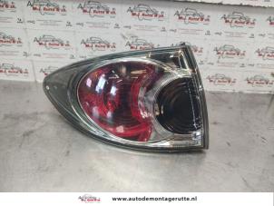 O139834 Gebruikte achterlicht links Mazda 6.