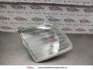 O139875 Gebruikte knipperlicht links Mercedes Vito