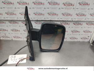 O139881 Gebruikte spiegel buiten rechts Mercedes Vito