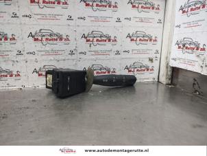 O139980 Gebruikte schakelaar richtingaanwijzer Citroen Berlingo
