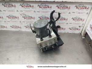 O140036 Gebruikte abs pomp Fiat Punto Grande