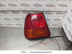 O140050 Gebruikte achterlicht links Suzuki Swift