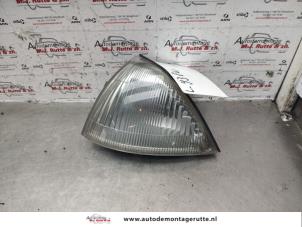 O140056 Gebruikte richtingaanwijzer links Suzuki Swift