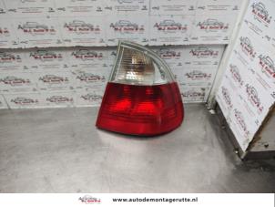 O140245 Gebruikte achterlicht rechts BMW 3-Serie