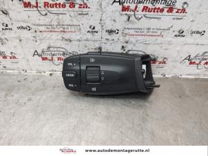 O140436 Gebruikte radiobediening stuur Seat Ibiza