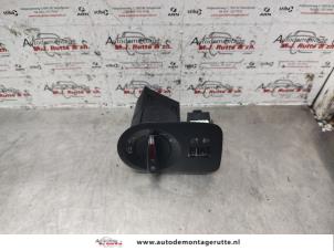 O140437 Gebruikte schakelaar licht Seat Ibiza