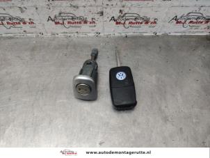 O140473 Gebruikte cilinderslot portier links Volkswagen Polo
