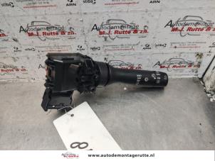 O140505 Gebruikte ruitenwis schakelaar Citroen C1