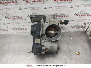 O140530 Gebruikte gasklephuis Opel Astra