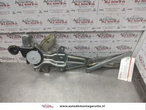 O140679 Gebruikte ruitmechaniek 2deurs rechts-voor Daihatsu Trevis