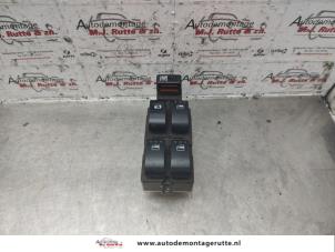 O140702 Gebruikte schakelblok ruiten Daihatsu Trevis