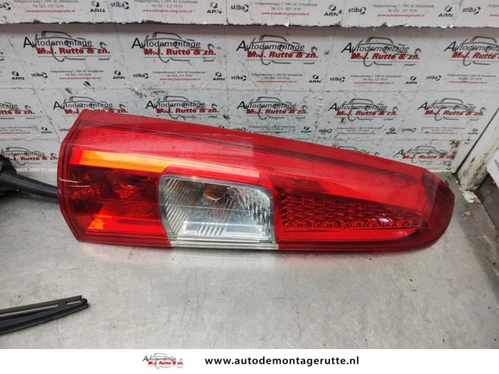 Gebruikte Achterlicht links Volvo V70 O140815