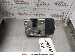 O140874 Gebruikte portierslot mechaniek 4deurs rechts-voor Peugeot 307
