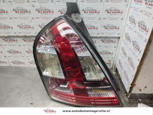 O140893 Gebruikte achterlicht links Fiat Stilo