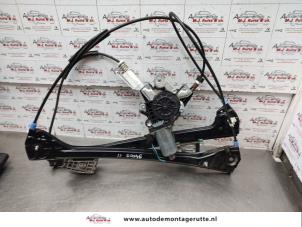 O141069 Gebruikte raammechaniek 2deurs links-voor BMW 3-Serie