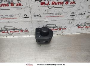 O141126 Gebruikte spiegel schakelaar Opel Agila