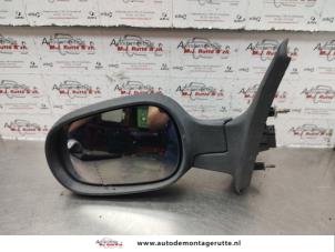 O141184 Gebruikte buitenspiegel links Renault Megane