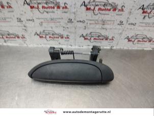 O141193 Gebruikte portiergreep 4deurs links-voor Renault Megane