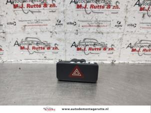 O141269 Gebruikte paniekverlichtings schakelaar Suzuki Alto