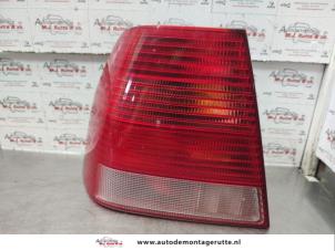 O141284 Gebruikte achterlicht links Volkswagen Bora