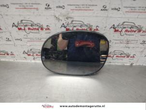 Gebruikte Spiegelglas links Citroen C3 Pluriel (HB) 1.6 16V Prijs op aanvraag aangeboden door Autodemontage M.J. Rutte B.V.