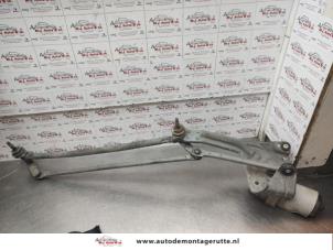 O141368 Gebruikte ruitenwismotor+mechaniek Renault Megane