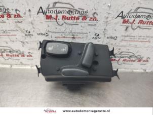 O141507 Gebruikte schakelaar stoelverstelling Chrysler Pacifica