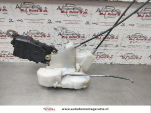 O141627 Gebruikte deurslot mechaniek 4deurs links-voor Subaru Forester