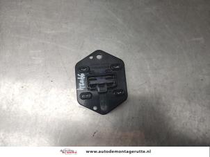 O141655 Gebruikte kachel weerstand Subaru Forester