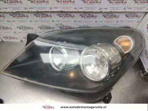 O141670 Gebruikte linker koplamp Opel Astra