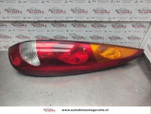 O141688 Gebruikte achterlicht rechts Nissan Almera