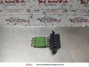 O141777 Gebruikte kachel weerstand Fiat Punto Evo