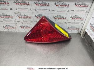 O141847 Gebruikte achterlicht links Peugeot 3008