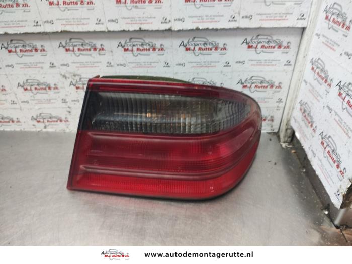 Gebruikte Achterlicht rechts Mercedes E-Klasse O141895