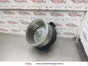 O141899 Gebruikte kachel ventilatiemotor Toyota Corolla