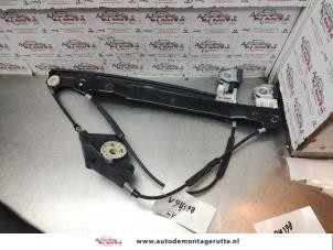 O141911 Gebruikte raammechaniek 4deurs rechts-voor Alfa Romeo 159