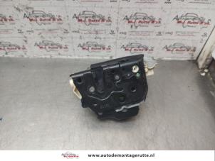 O141937 Gebruikte portierslot mechaniek 4deurs rechts-voor Audi A6