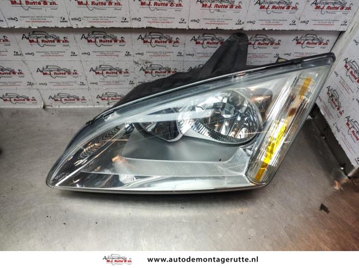 Gebruikte Linker Koplamp Ford Focus O142004