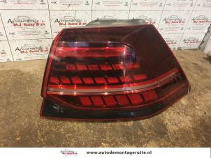 O142090 Gebruikte achterlicht rechts Volkswagen Golf