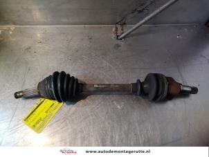 O142166 Gebruikte cardanas links-voor (vwa) Ford KA