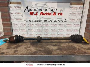 O142187 Gebruikte cardanas links-voor (vwa) Honda Civic