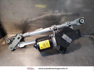 Gebruikte Ruitenwismotor + Mechaniek Toyota Aygo (B10) 1.0 12V VVT-i Prijs op aanvraag aangeboden door Autodemontage M.J. Rutte B.V.
