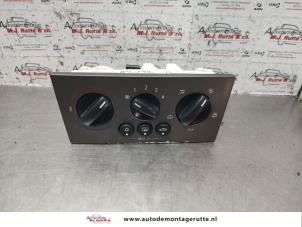 O142613 Gebruikte chaufage bedieningspaneel Opel Meriva