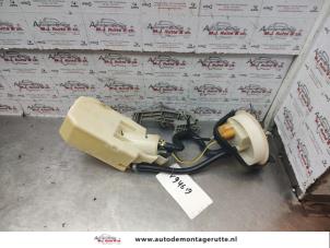 O142706 Gebruikte brandstofpomp elektrisch Nissan Micra