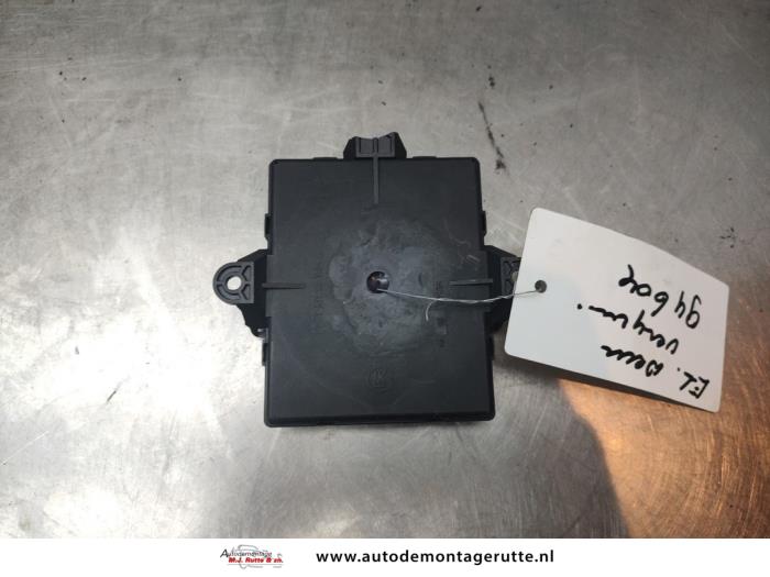 Centrale Deurvergrendelings Module van een Mercedes-Benz A (W169) 2.0 A-200 CDI 16V 3-Drs. 2005